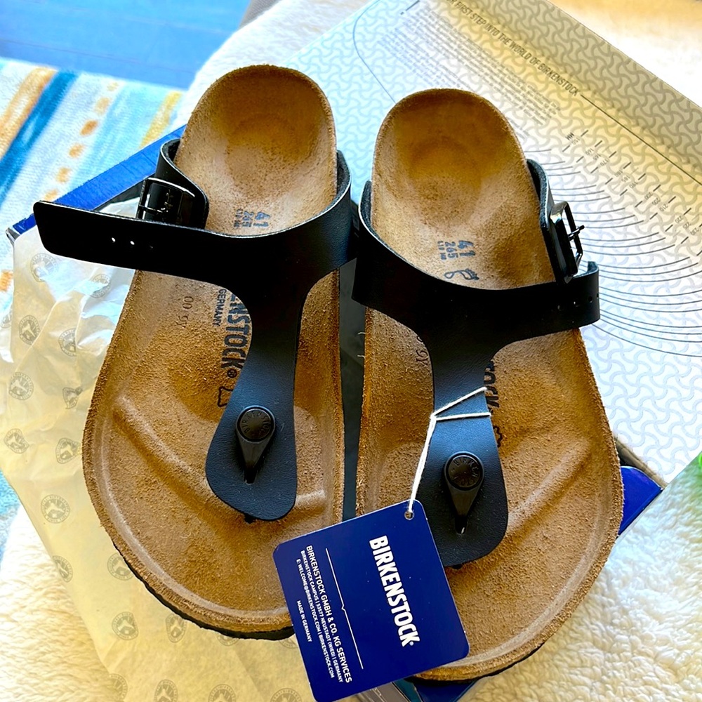 Birkenstock Gizeh Black Sandals, Size 10 (41)